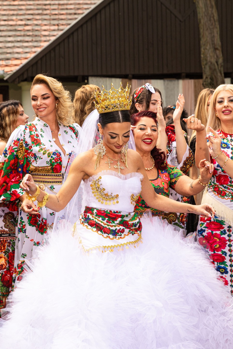 Hajdrik Lotti Sugarbird menyasszonyi ruhában – a 392 méter tüll nemcsak látványos, de szimbolikus is: egyszerre tradíció és álom Fotó: Kovács Natália/Sugarbird