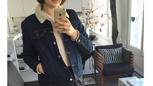 Megbeszéléshez szoknya dukál!