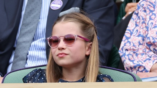 Ő a kedvenc unoka? Aprócska, titkos dolog jelzi a Károly király és Sarolta hercegnő közötti különleges köteléket