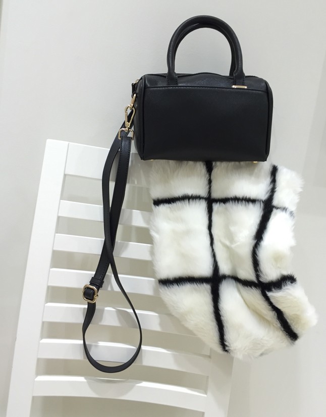 Fekete-fehér, igen-igen!