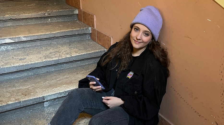 Cseri Hanna stílusos,  laza szettjét bárki megirigyelné