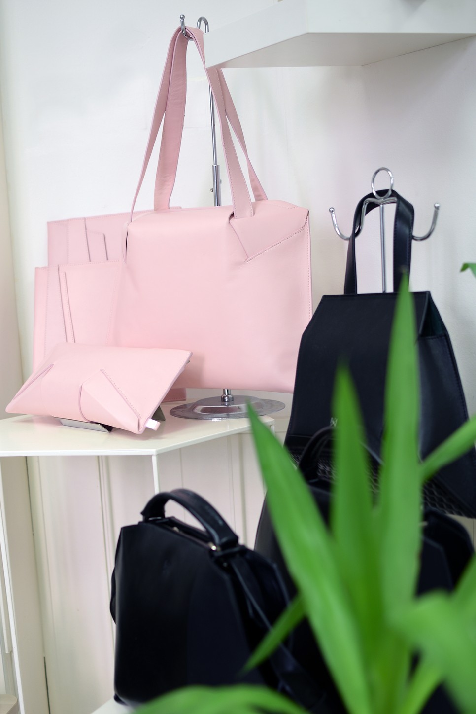 AGNESKOVACS stúdió, 1123 Budapest, Greguss utca 12.