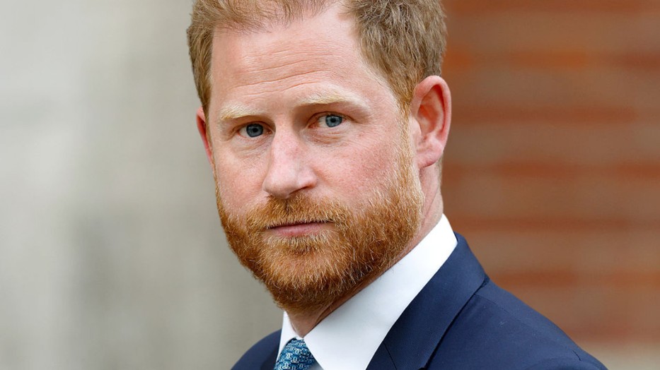 Harry herceg folyamatosan támad ahelyett, hogy a békére, kompromisszumra törekedne
