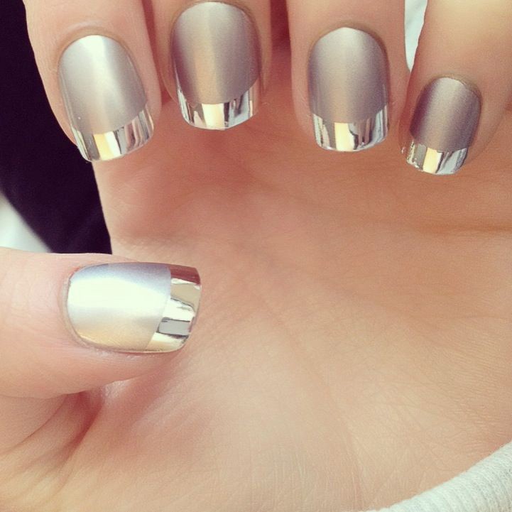 köröm, tükör köröm, instagram, beauty, csillogó köröm, tükör hatású köröm, mirror nails