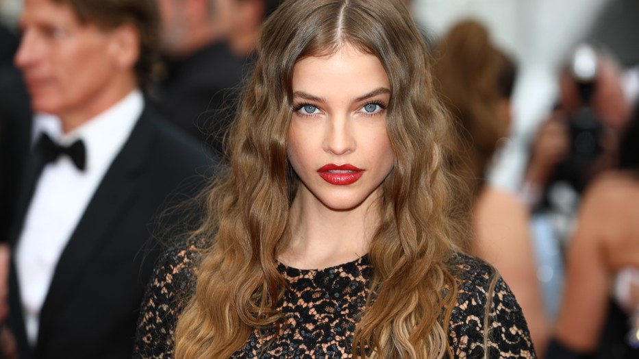 Palvin Barbara többször is belekóstolt már a meztelenruha-trendbe