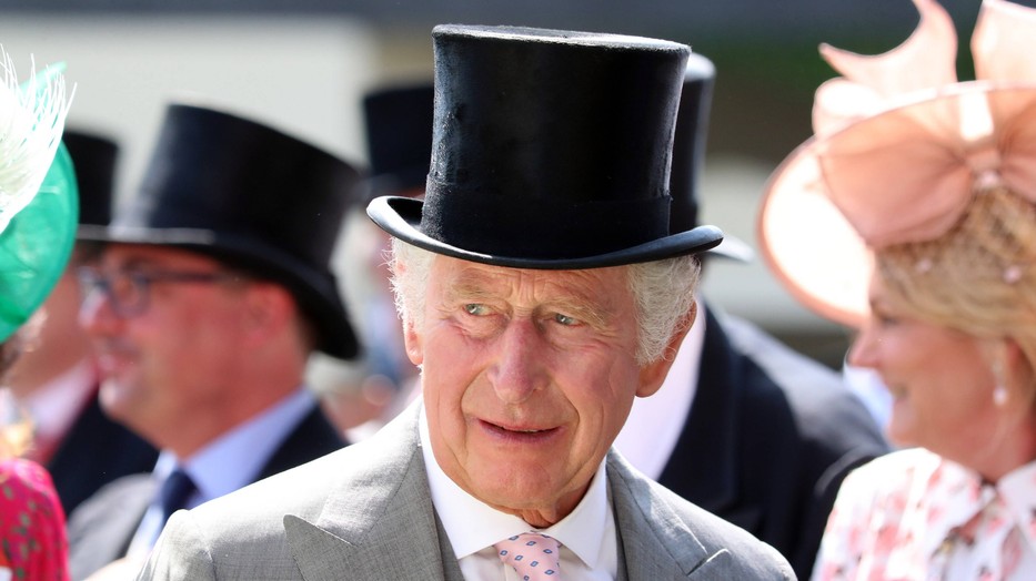 Károly király olyat tett, amire korábban még nem volt példa