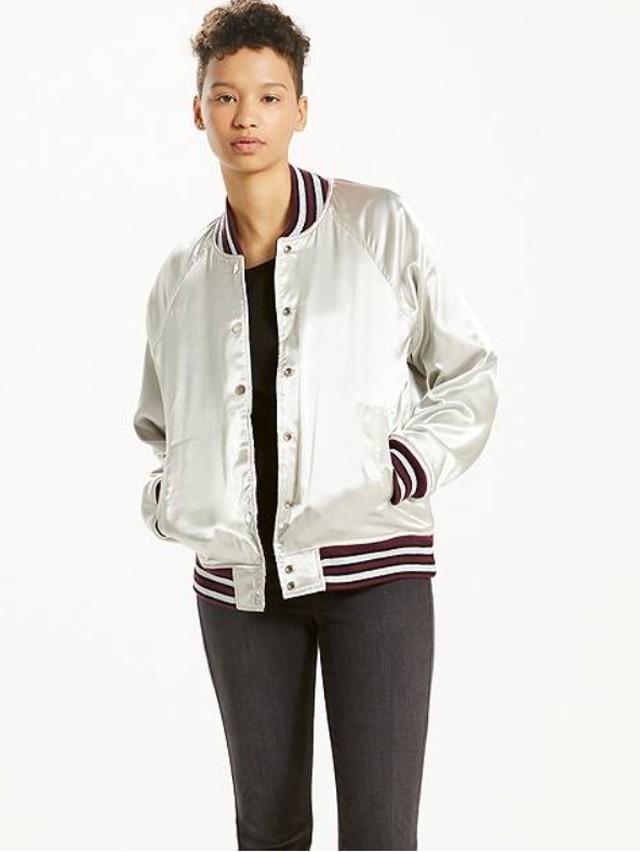 10 szupermenő kabát, aminek ott a helye a karácsonyfád alatt!