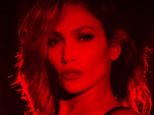 Kitalálod mijét mutogatja Jennifer Lopez őrülten szexi klipjében?