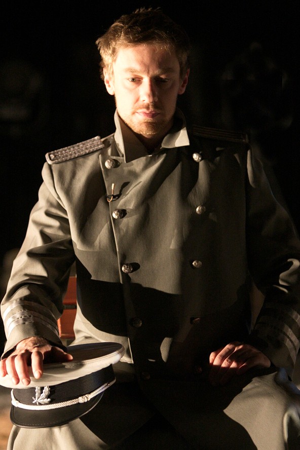 Száraz Dénes Vronszkij szerepében