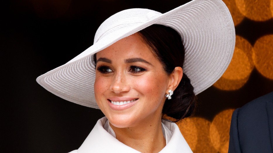 Az angol nép nagy része örül, hogy Meghan Markle nem lesz ott a koronázáson
