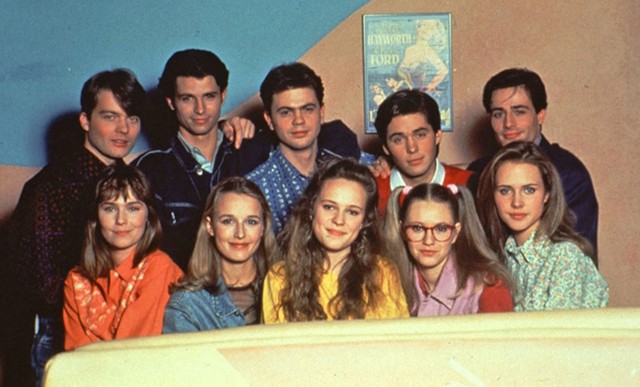 Az első csók sorozat