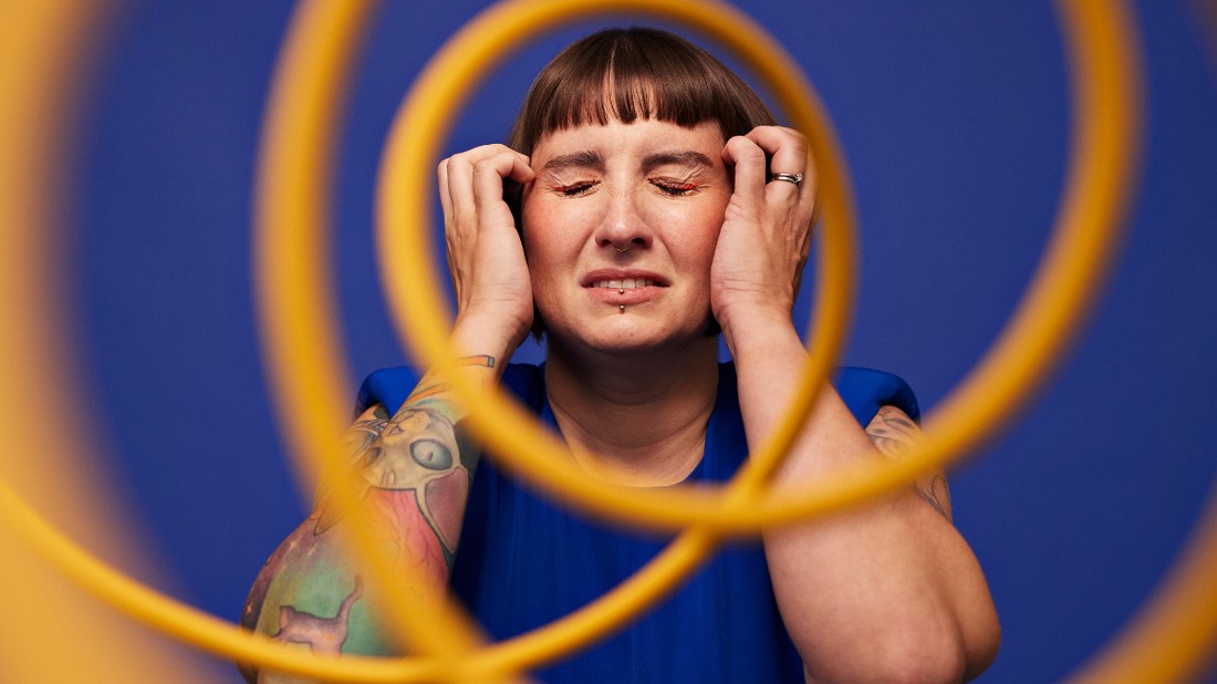 Lehet egy főnök, egy családtag, de lehet politikai vezető is az agresszor, aki ellene kevésszer szólalunk fel, pedig nagyon kellene