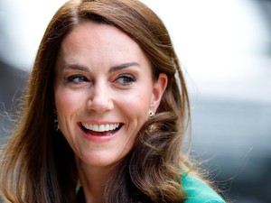 Katalin hercegné élete legszebb ruhájában debütált walesi hercegnéként