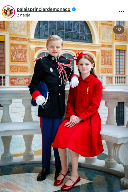 Jacques herceg és Gabriella hercegnő mesésen festenek a hercegi portrén