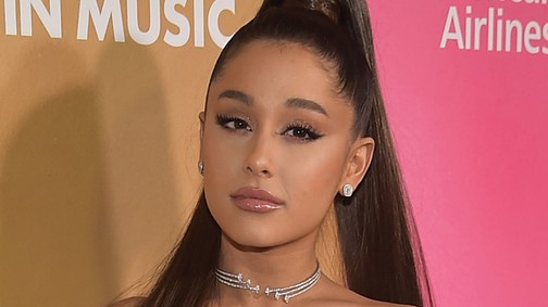 Meg fogod kérdőjelezni Ariana Grande épelméjűségét, ha meglátod mit csinált...