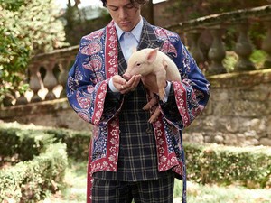 Miért vennél majdnem 300 ezerért egy Gucci bakancsot, amikor ilyen olcsón is a tied lehet