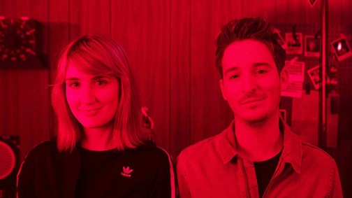 Az Együtt kezdtük című filmhez énekelt duettet Lábas Viki és Járai Márk