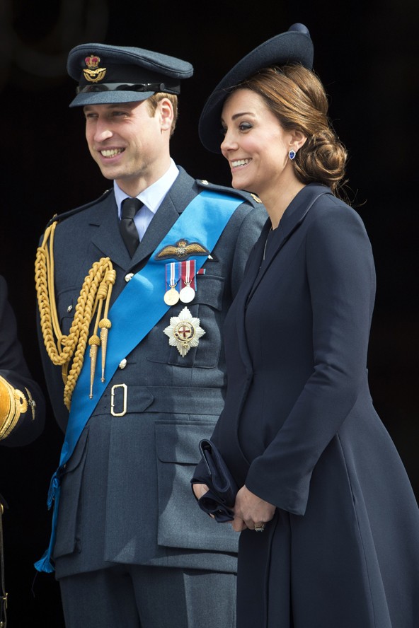 A hercegi pár biztosan remekül szórakozik a név tippeken