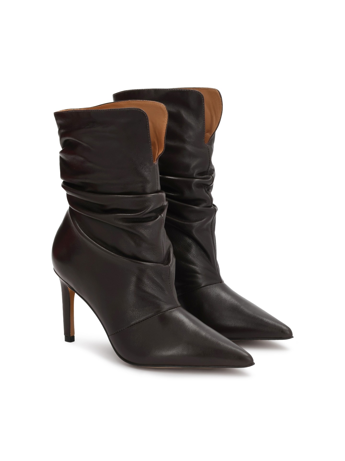 Letisztult elegancia és prémium részletek – ünnepi stílus Kazar módra