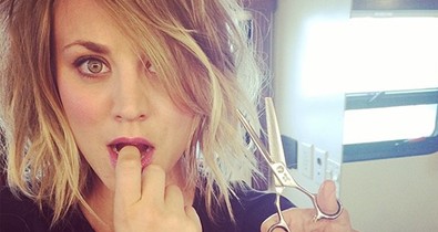 Frissítsd fel a frizurád Kaley Cuoco módjára!