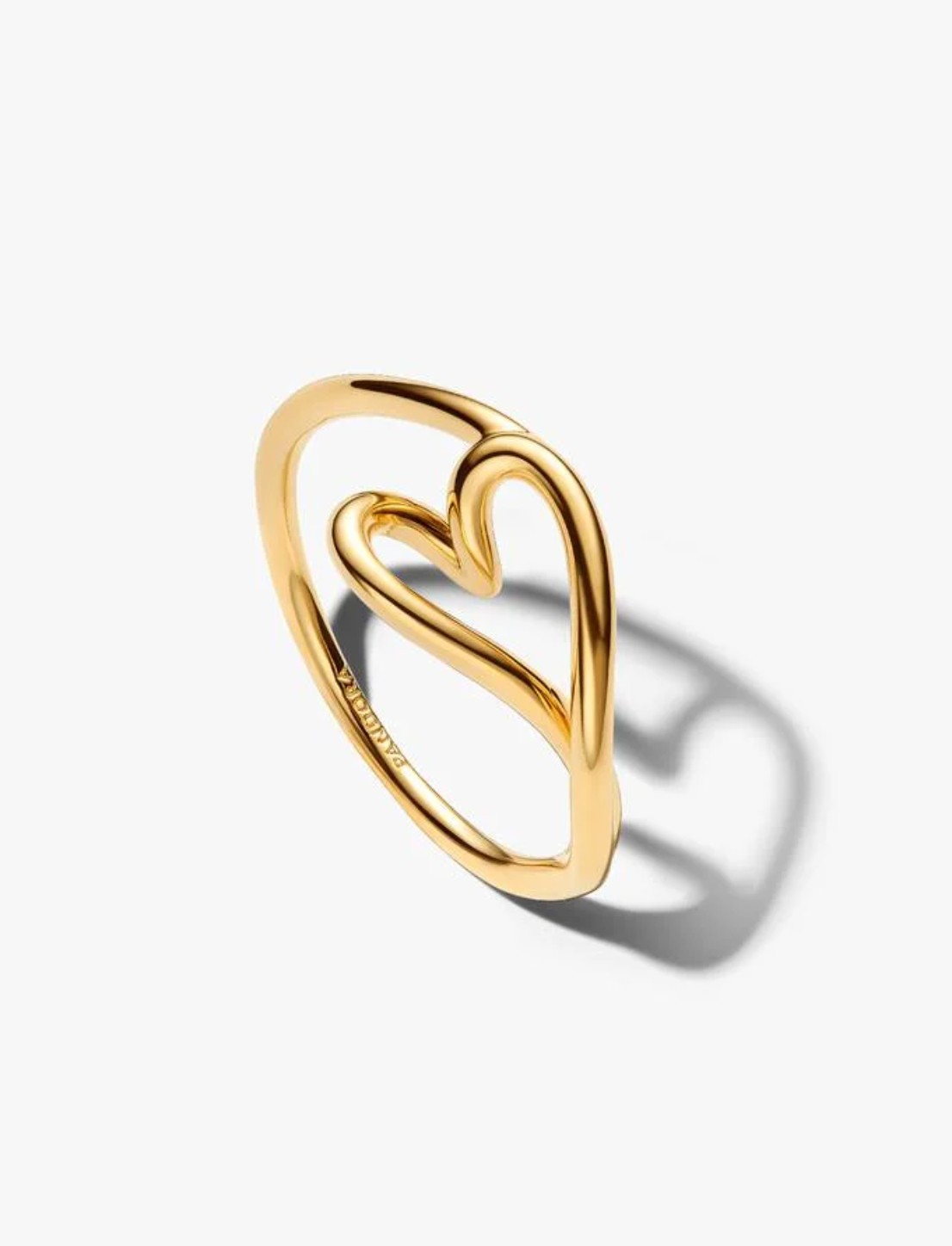 Organikus formájú szív kis méretű gyűrű PANDORA 24 500 Ft