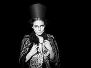 Békéscsabáról jöttem, mesterségem címere: topmodell