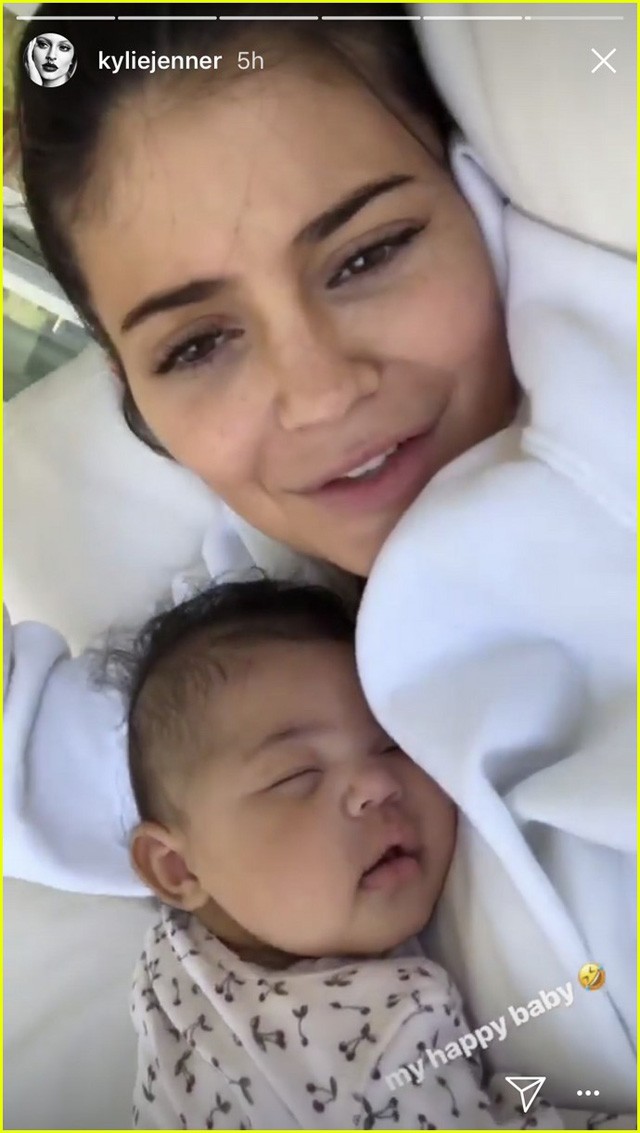 Kylie Jenner és Stormi