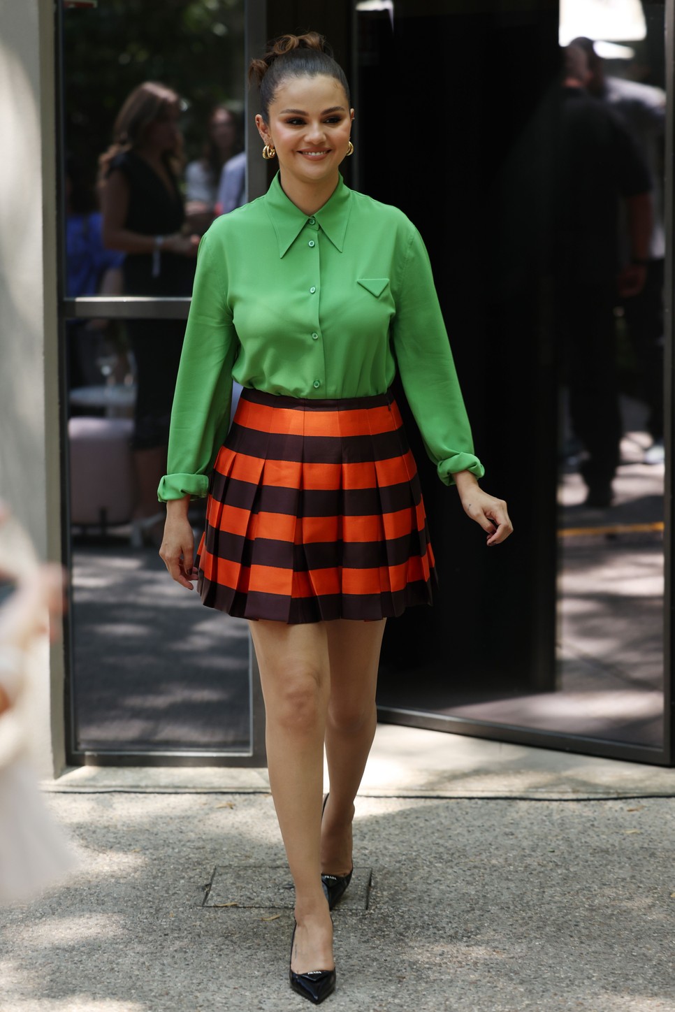 Selena Gomez csak úgy sziporkázik a szezon legmenőbb darabjaiban