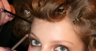 London Fashion Week blog #3: Elcsíptük Mihalik Enikőt