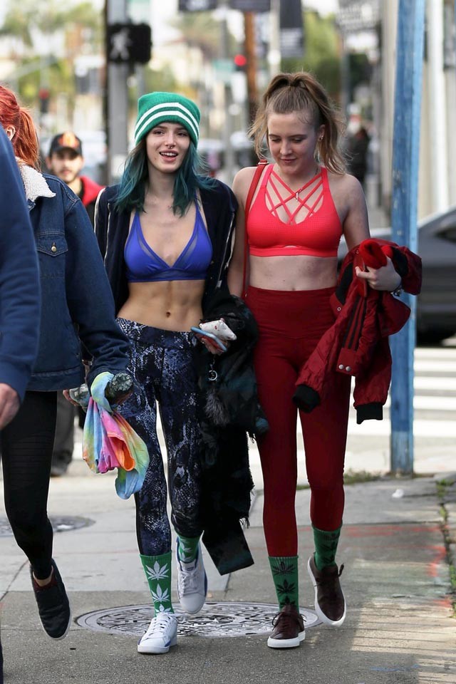 Bella Thorne edzés után