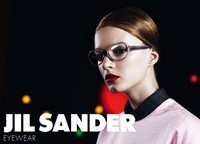 Daria Strokous a Jil Sander idei szemüveg kampányában.