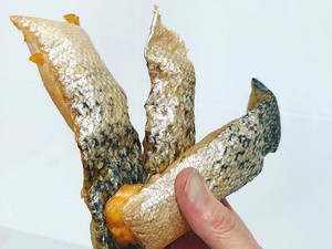 Hogy micsoda? A halbőr lesz a jövő anyaga!