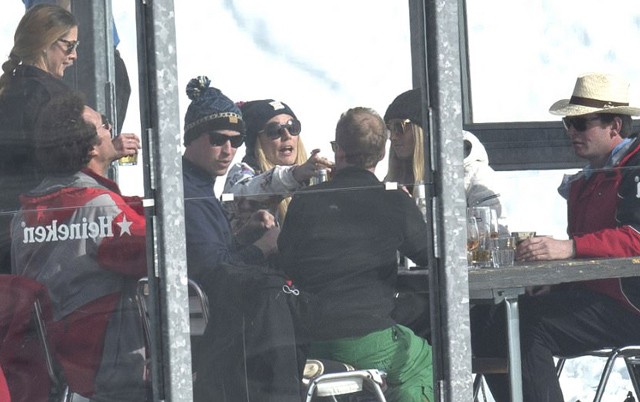 Vilmos herceg síelése