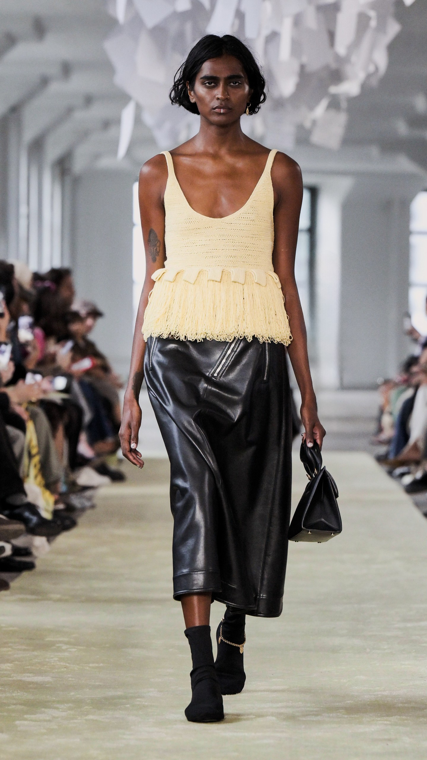 Nanushka 2025 tavasz-nyár, New York Fashion Week