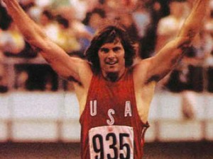 Nem hiszed el, melyik Jenner lett a H&M új arca!!!