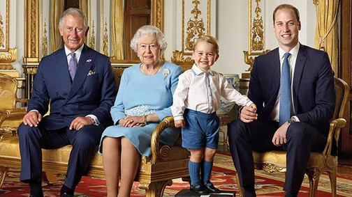 A legédesebb fotó, amit valaha láttál a cuki kis György hercegről