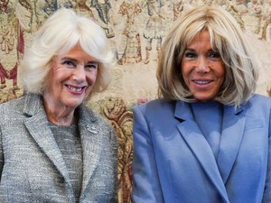 Kamilla királyné és Brigitte Macron összeöltöztek, nem akármilyen szettben lopták el a show-t