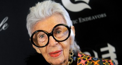 Miért és hogyan szorulnak ki az idős emberek a divat világából?