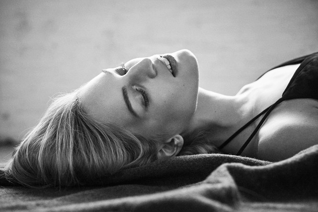 Axente Vanessa Tombor Zoltán fotózás