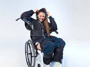 Forradalmi találmány a divatban: Pázmány Lili mozgáskorlátozottak számára készít fehérneműket