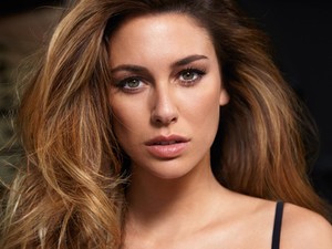 Forradalmi melltartó érkezett!