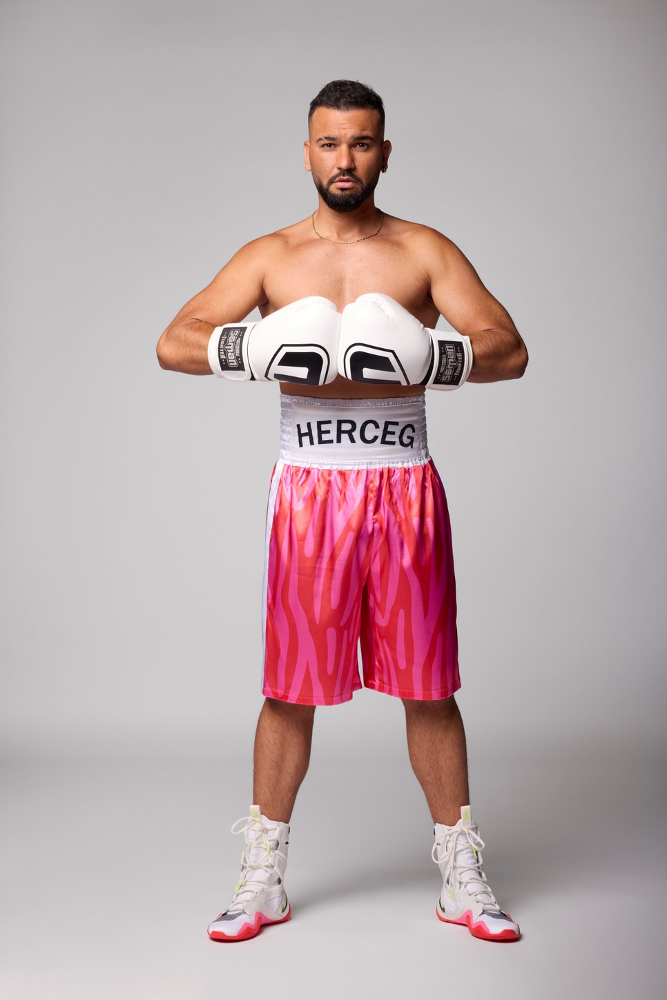 Herceg kiütéssel verte meg Király Viktort a Sztárboxban