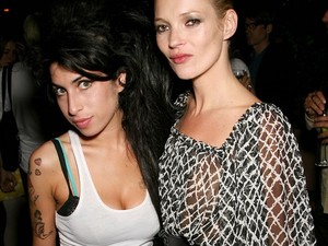 A divatvilág is gyászolja Amyt!