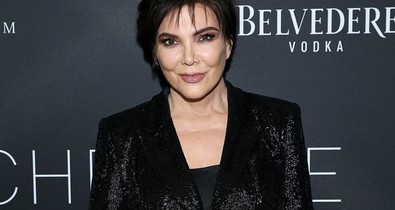Íme a bizonyíték, hogy Kris Jenner 62 évesen jobban néz ki, mint 20 évvel ezelőtt!