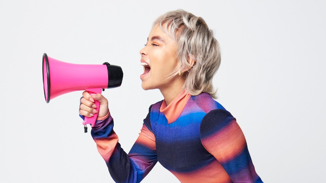 glamour beszéd logopédus kiabál