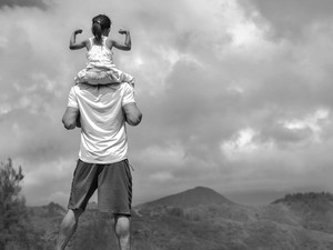 Nálunk nincs erősebbik nem. Nálunk mindenki erős, és ezt apámtól tanultam