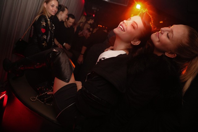 Palvin Barbara Iszak Eszti New York Tombor Nelli Tombor Zoltán