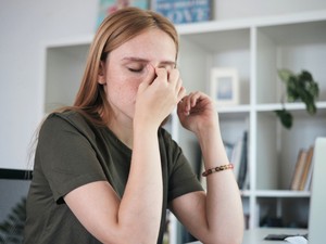 A kínzó migrén egy újabb okára jöttek rá a kutatók: hatalmas áttörés lehet ez a probléma kezelésében