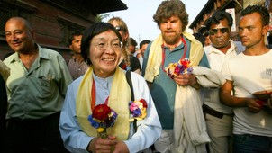 Azt mondták neki, hogy a gyereke mellett lenne a helye, erre megmászta a Mount Everestet - Junko Tabei története