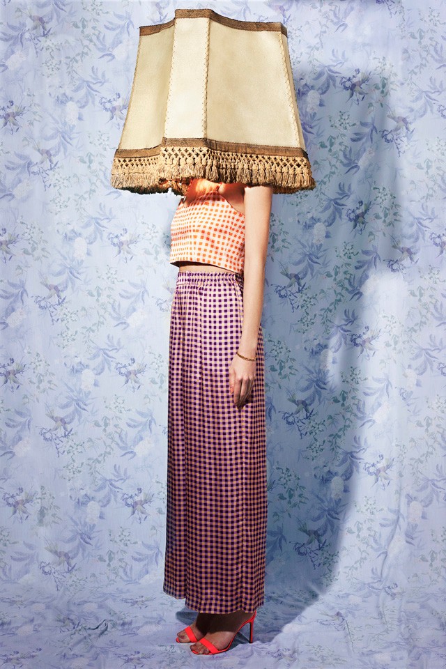 Lépj ki a komfortzónádból: a karantén-divat vicces oldalát örökítette meg ez a fotós